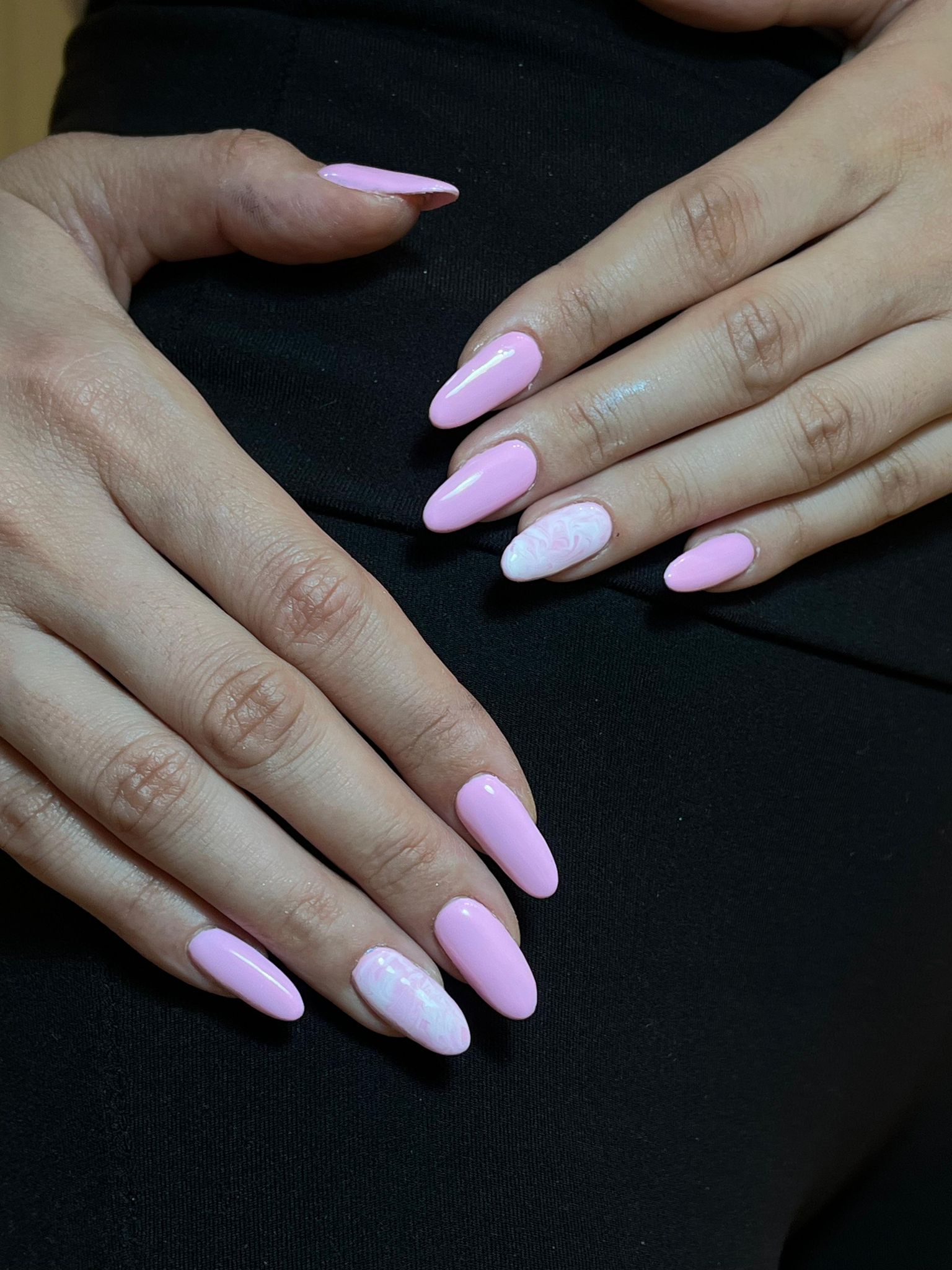Buse Arslan Studio Tekirdağ — protez tırnak, ipek kirpik ve nail art çalışması 1