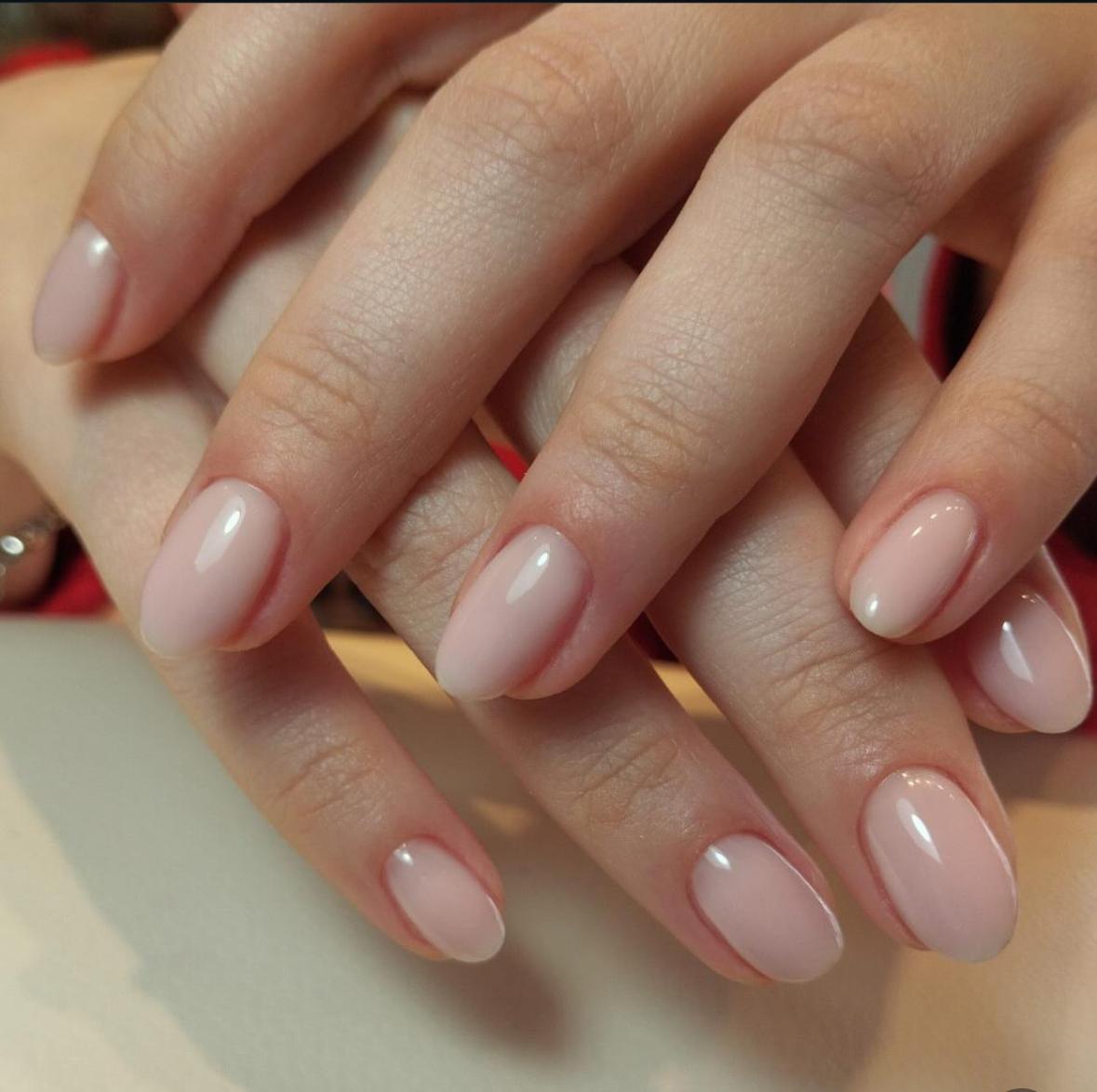Buse Arslan Studio Tekirdağ — protez tırnak, ipek kirpik ve nail art çalışması 5
